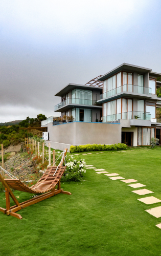 CasaLuma villa exterior with pool